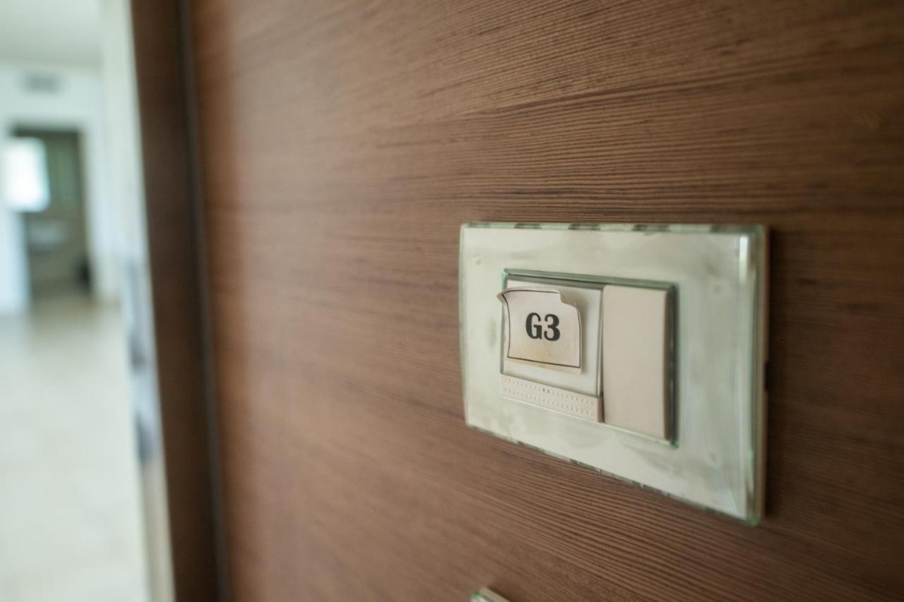 350 M Dalla Stazione L Parcheggio Free L Nova Loft Apartment Parma Ngoại thất bức ảnh